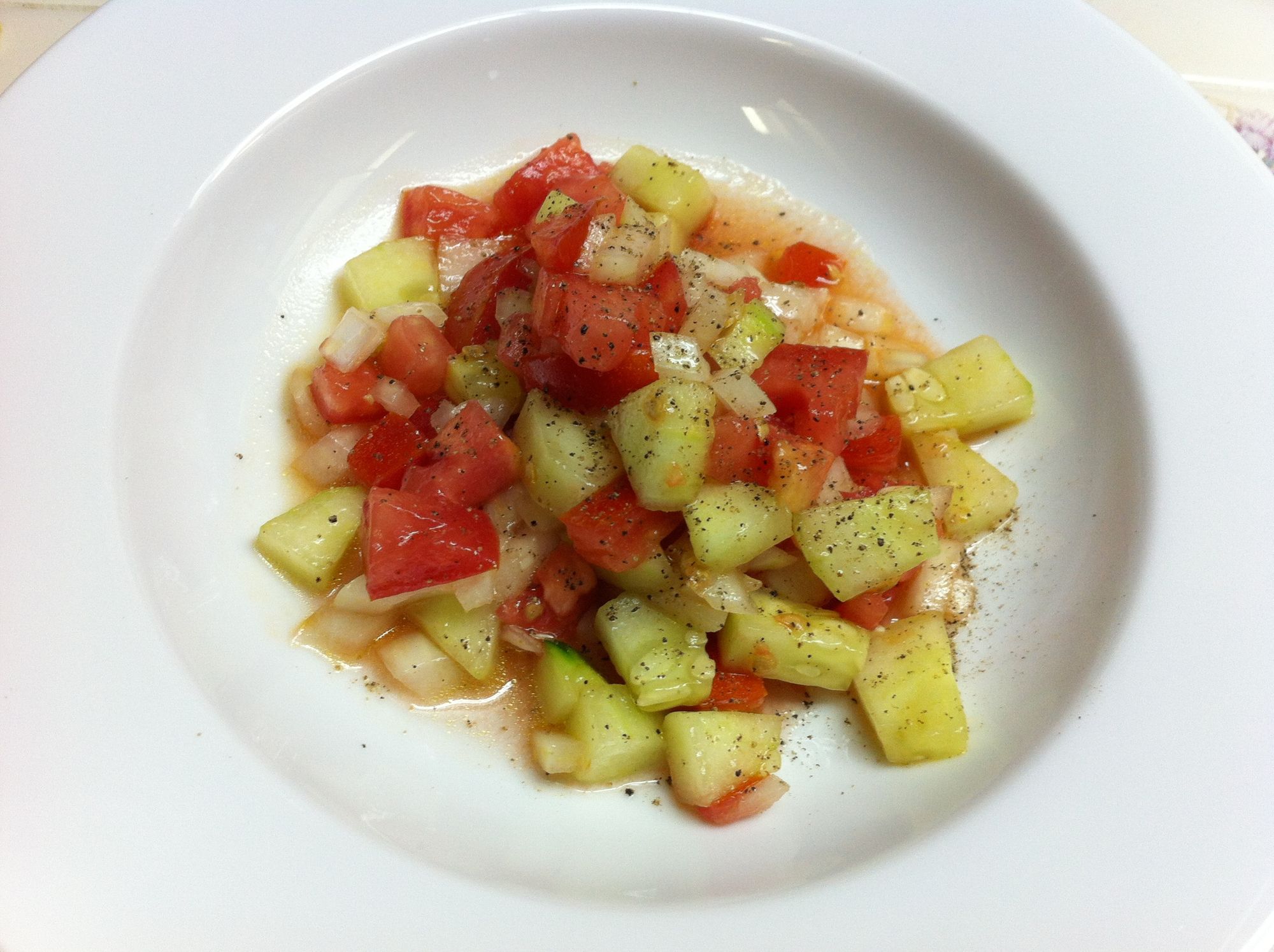 Simple Tomato, Cucumber and Vidalia Onion Salad