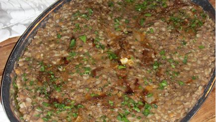 Mujadra (Lebanese Lentils and Rice) #SundaySupper